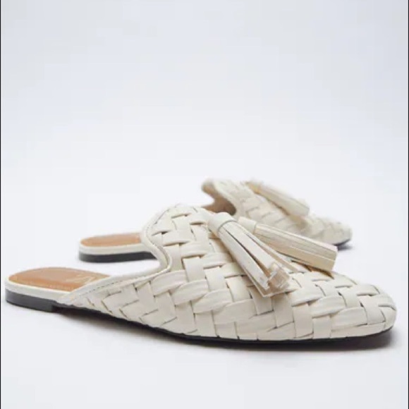 TASSELED WOVEN MULES - Picture 6 of 7